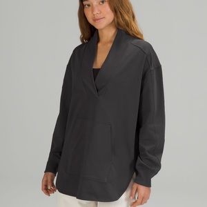Lululemon NWT LA Oversized Long Sleeve Shirt/Tunic; Sz 6; Black Granite